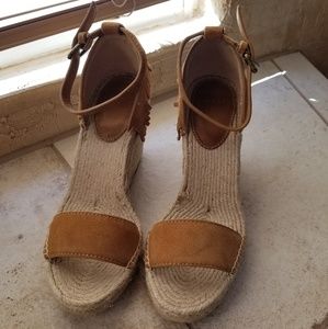 FRYE Lila Feather Espadrille Wedge Sandal